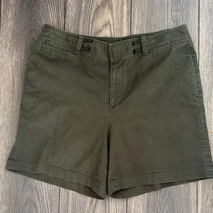Lauren Ralph Lauren Dark Green Women's Bermudas - Picture 1 of 10