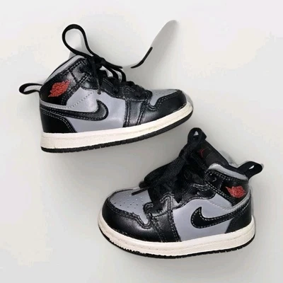 Nike Air Jordan 1 Mid Toddler 6C Negro Gris 640735-096 Zapatos Retro Tenis Foto 1 de 4