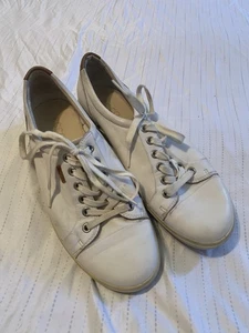 Ecco Soft White Leather Sneakers Shoes Size 40 RRP$299.95 - Picture 1 of 7