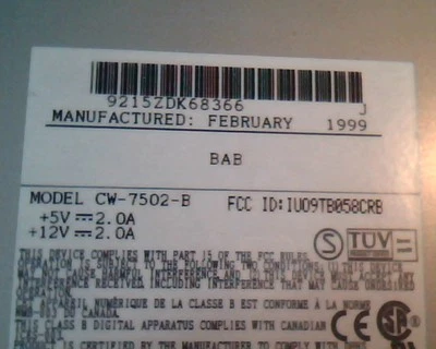 Matsushita-Kotobuki CW-7502-B IU09TB058CRB Feb1999 BAB CD-R 4x Write Drive SCSI - Image 1 of 3