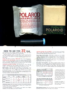 " Pellicola Polaroid PolaPan 400 bianco e nero TYPE 32-8 fogli - Scaduta APR. 67 - Picture 1 of 8