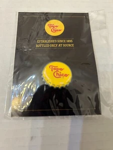 TOPO CHICO MINERAL WATER BOTTLE CAP BUTTON PIN PROMO - NEW - Picture 1 of 2