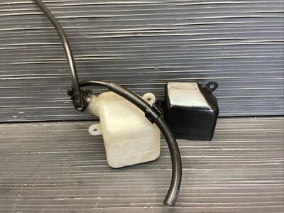 Yamaha FZ6R 2009 tanque de desbordamiento de refrigerante #2423 Foto 1 de 4