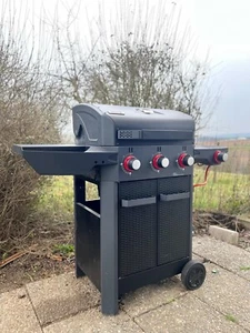 Tenneker Gasgrill mit 3 Brenner - Gußeisen Grillfläche - Bild 1 von 3