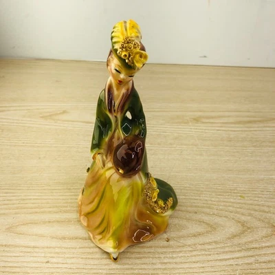 Vintage Josef Originals California Victoria de la serie Little Women Foto 1 de 4