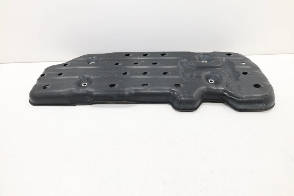 2005 - 2023 TOYOTA TACOMA PROTETOR DE ESCUDO DE SUPORTE DE TANQUE DE COMBUSTÍVEL FABRICANTE DE EQUIPAMENTO ORIGINAL 7760604020 - Imagem 1 de 4