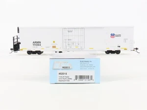 HO Scale BLMA Models 52015 ARMN UP Union Pacific Railroad 64' Reefer #111303 - Picture 1 of 11