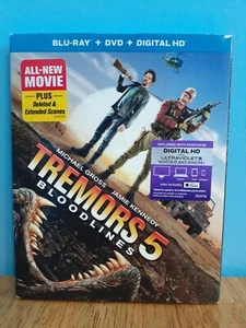 Tremors 5: Bloodlines (Blu-ray/Dvd, 2015) Sealed NEW with SLIPCOVER  - Bild 1 von 6