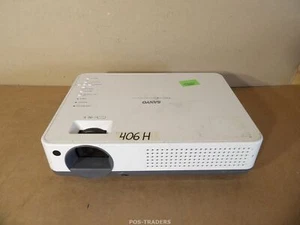 SANYO PLC-XW57 Projector Beamer XGA 3LCD 2000 Lumens - 406 HOURS - EXCL REMOTE - Bild 1 von 10