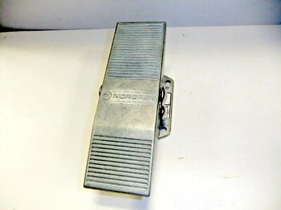 Norgren Valve Foot Spring 03048122 1/8NPT - Image 1 of 3