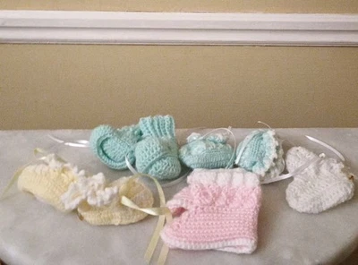 5 pares de botines de bebé recién nacido de ganchillo hechos a mano nuevos  Foto 1 de 4