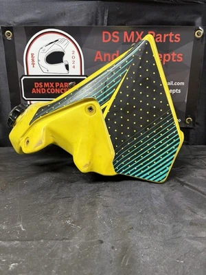 01-07 2002 RM125 RM 125 OEM топливный бак канистра в сборе 44110-37F21-YU1 - Изображение 1 из 4