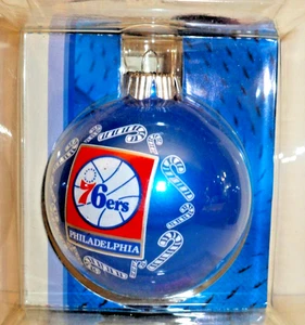 NBA Philadelphia 76ers Adorno de Navidad Colgante de Vidrio Redondo - Imagen 1 de 1