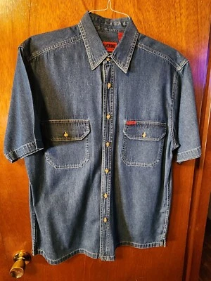 Men's Medium Wolverine Boots And Gear Blue Denim Short Sleeve Button Down Shirt - Image 1 of 4