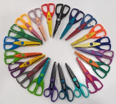 Lot of 20 Craft Edger Shapers. Paper Scissors - Image 1 of 4