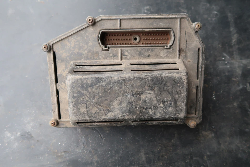 Computadora Dodge Intrepid Concorde 1994-1995 motor ECM (A51) 4759139 Foto 1 de 1