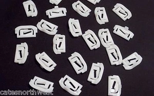 1978-1988 GM G BODY FRONT WINDSHIELD REAR WINDOW REVEAL MOLDING CLIPS SET OF 24 - Picture 1 of 3