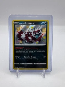Pokemon TCG - Zigzagoon Galarian SV078/SV122 Shiny Holo Raro - Destino Splendente - Foto 1 di 2