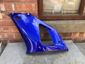 Pannello carena centrale sinistra Yamaha R1 4XV e 5JJ - Foto 1 di 3