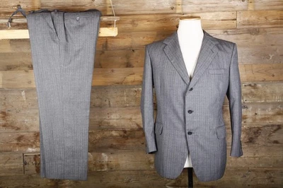 Huntsman & Sons Savile Row suit  38S 34W 28L grey stripe canvassed working cuff - Image 1 of 4