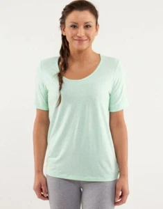 LULULEMON Drish Tee Fresh Teal Size 2 NWT  - Picture 1 of 4