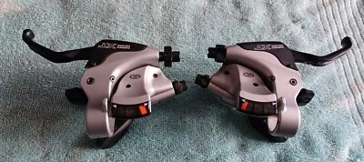 Shimano Deore XT ST-M750 Brake Shifter Combo Brifter Sti 9 Speed Retro (Fe4) - Image 1 of 4