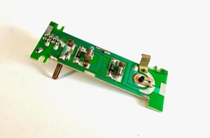 Roco H0 87777 Ersatz Platine DSS 8-pol Digitale Schnitt Licht div Loks DB BR 181 - Bild 1 von 2