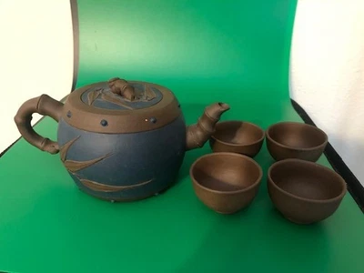 Bule Bamboo Design Yixing azul e marrom 13,5 onças com 4 xícaras - Imagem 1 de 4