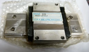 THK HRW35CA1UUM+200LM LINEAR GUIDE (BR4C.6b14) - Picture 1 of 4