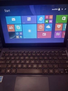 Asus X205T 32GB 2GB 1.33GHz Z3735 Win 8.1 Laptop Bought AC Charger Needs Battery - Picture 1 of 6