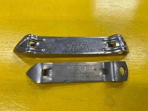 Lote de 2 abridores de botellas de cerveza vintage Drewrys Stroh's - Imagen 1 de 7