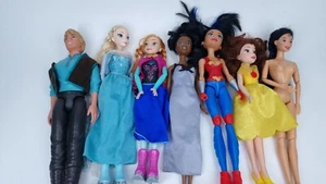 7 x Disney Doll Bundle Frozen Anna Elsa Tiana Belle Mulan Wonder Woman Dolls - Bild 1 von 18