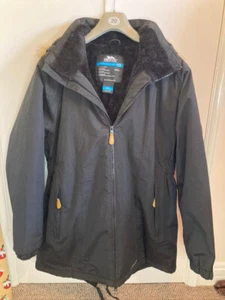 Trespass Mantel schwarz Gr. XXL 18 halb Kunstfell gefüttert kaltwärme abnehmbare Kapuze TP50 - Bild 1 von 12