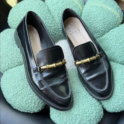 Mocasín de cuero Massimo Dutti Penny. Talla 37/6,5 EE. UU. Foto 1 de 4