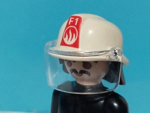 PLAYMOBIL HELM WEISS ELFENBEIN FEUERWEHR FEUERWEHR FEUERSCHIRM FEUER 4822 - Bild 1 von 1