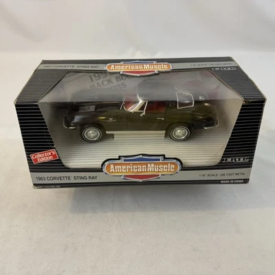 ERTL American Muscle 1963 Corvette Stingray 1/18" Scale Die Cast Car 7365 - Image 1 of 4