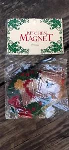 Adorno de Navidad vintage imán de cocina con punto cruzado de renos - Imagen 1 de 2
