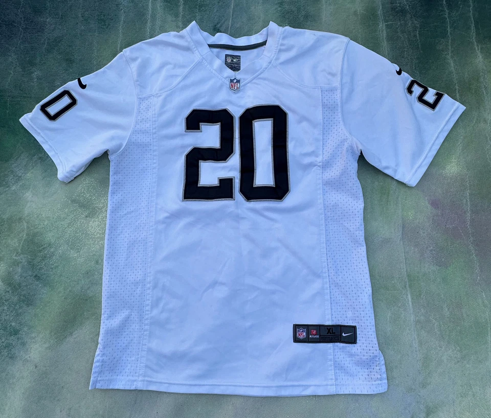 Camiseta Nike NFL Oakland Raiders Darren McFadden #20 Talla Juvenil XL. Foto 1 de 4