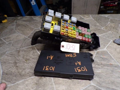 🥇 Mercury Mountaineer 2002-2010 CAJA DE FUSIBLES BLOQUE DE CIRCUITO RELÉ 4,0 L OEM Foto 1 de 4