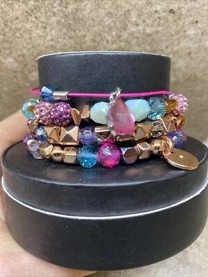 (LEER) Bomb Party Stacks “Te deseamos una Feliz Navidad” 4 PIEZAS ¡Precio de venta sugerido por el fabricante 168 USD! Foto 1 de 4