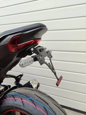 kurzer Kennzeichenhalter Kawasaki Z900 ab2025 Kennzeichenträger EVO Set z 900 se - Bild 1 von 4