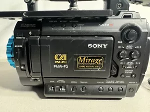 Videocamera compatta Sony PMW-F3 Super 35 mm XDCAM EX Full HD con accessori - Foto 1 di 16