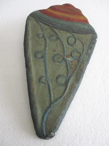 ANTIQUE OLD IRON  ADVERTISEMENT TRADE SIGN ICE CREAM CONE CUTOUT EMBOSSED . - Picture 1 of 7