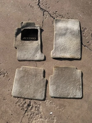 Juego de 4 alfombrillas Honda Accord 1990-1993 [CB7] sedán OEM Foto 1 de 4