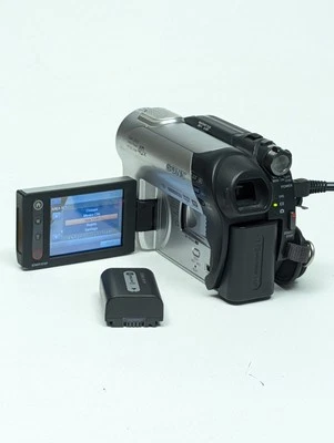 Sony HandyCam DCR-DVD108 Mini DVD Camcorder Nightshot Imperfect Read Description - Image 1 of 4