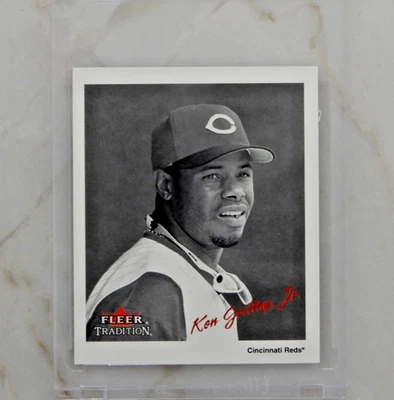 Ken Griffey Jr 2003 Fleer Tradition blanco y negro rojo Goudey/500 #24 blanco y negro G Foto 1 de 2