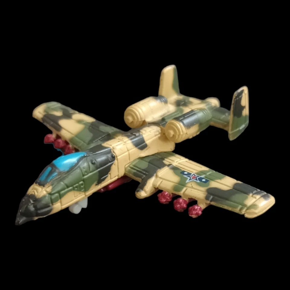 Micro Machines MILITARY PLANE L.G.T.I. 1992 - Image 1 of 4