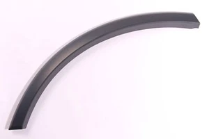 Copricerchio posteriore destro originale Audi Q7 4M0853818E GRU - Foto 1 di 3