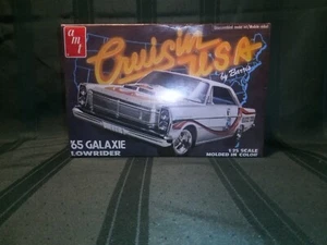 AMT - Cruisin USA - '65 Galaxie Lowrider - 1:25 Model Kit - Sealed WP230 - Bild 1 von 6