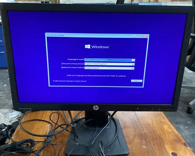 5 X HP Compaq LE2202x LED Backlit LCD Monitor Stylish, Sleek design - NO Stand - Image 1 of 4